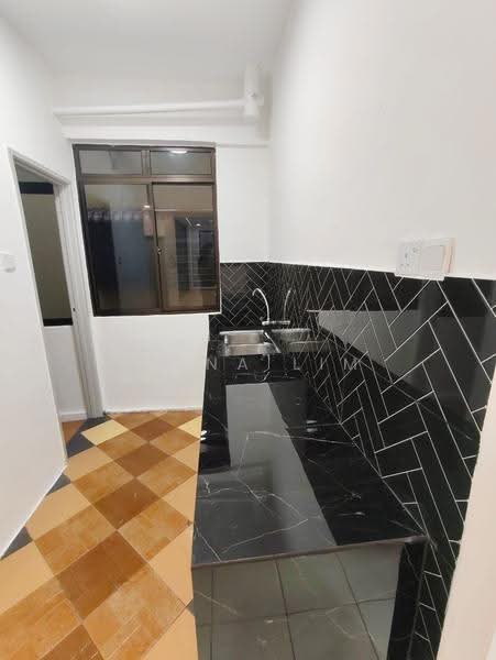 Flat for Sale at Taman Maluri - Elena Lim - Kitchen - PropertyGuru.com.my