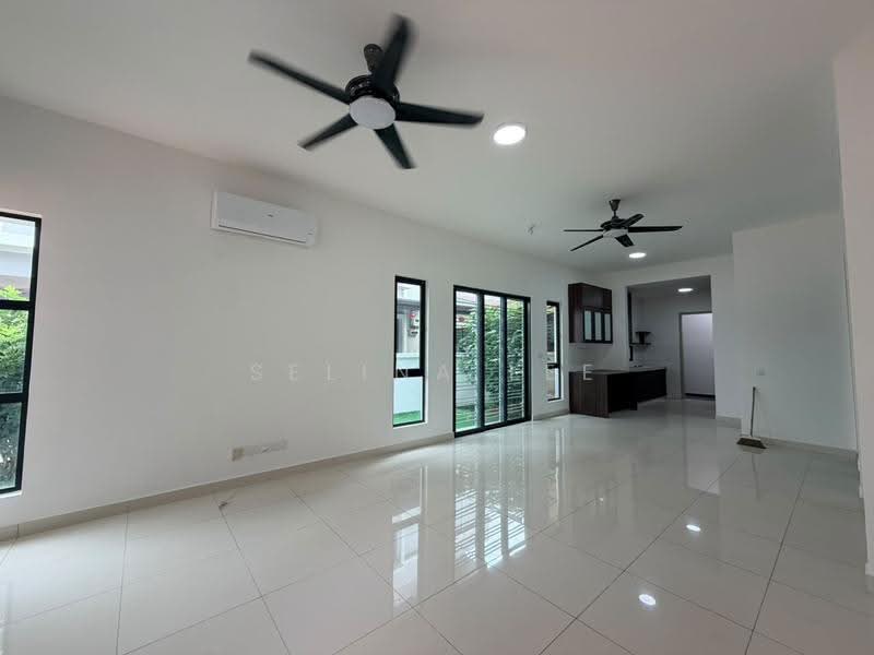 Semi-Detached House for Rent in Telok Panglima Garang (Selangor) - Selina Lee - Living Room - PropertyGuru.com.my