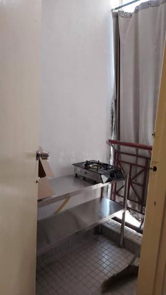 Condominium for Sale at Kemang Indah - Rena Rahman - Kitchen - PropertyGuru.com.my