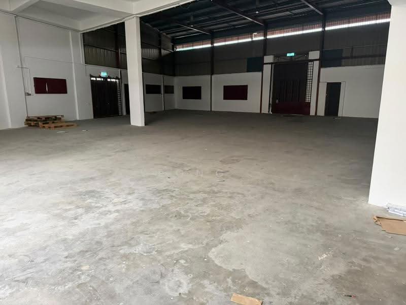 Factory for Rent in Taman Perindustrian Taming Jaya (Balakong) - Yeong . - Interior - PropertyGuru.com.my
