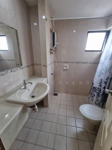Condominium for Sale at Pelangi Utama - Wind Cheang - Bathroom - PropertyGuru.com.my