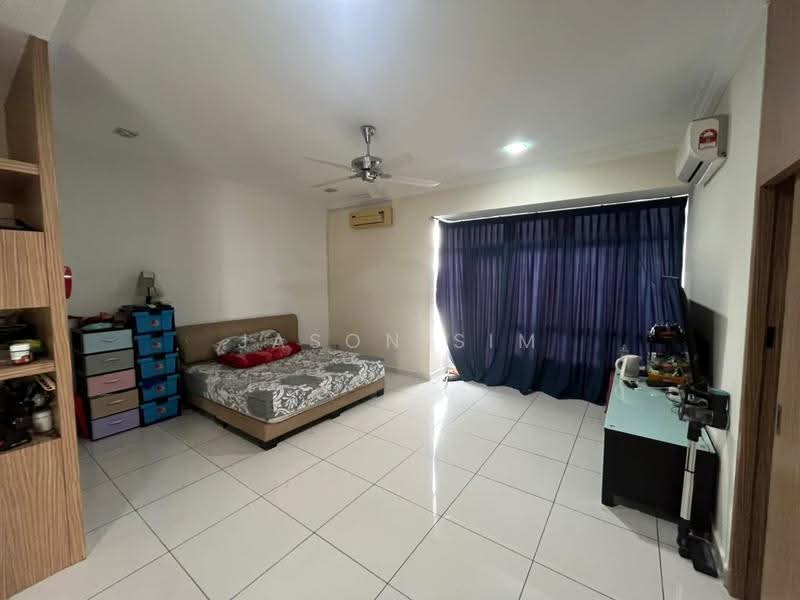 Link Bungalow for Sale in Taman Gaya (Ulu Tiram) - Jason Sim - Bedroom - PropertyGuru.com.my