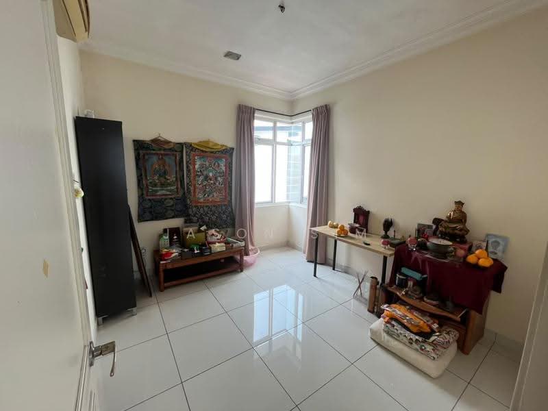 Link Bungalow for Sale in Taman Gaya (Ulu Tiram) - Jason Sim - PropertyGuru.com.my