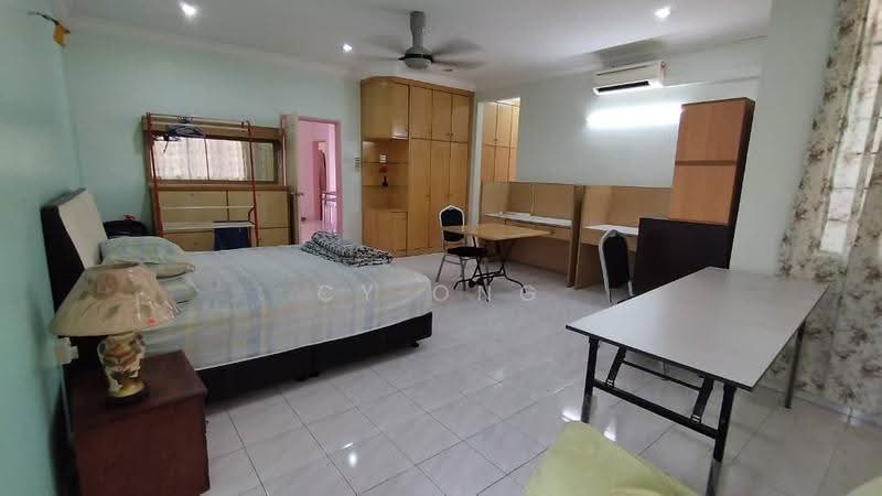 Bungalow House for Sale in Taman Tambun Indah (Simpang Ampat) - CY Ong - Bedroom - PropertyGuru.com.my