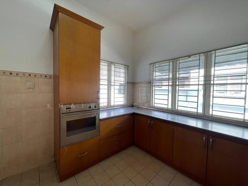 Semi-Detached House for Sale in Usj 3a (Subang Jaya) - Khairul Syafiq - Kitchen - PropertyGuru.com.my