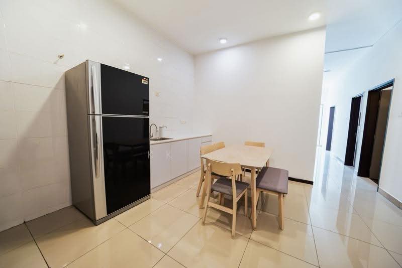 Service Residence for Rent at SkyVille 8 @ Benteng 8 - KK Yap - Kitchen - PropertyGuru.com.my