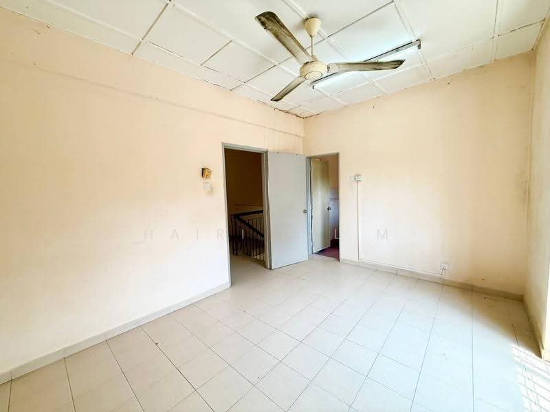 Rumah Teres 2-Tingkat untuk Dijual di Bandar Baru Bangi (Selangor) - Hairi Halim - PropertyGuru.com.my
