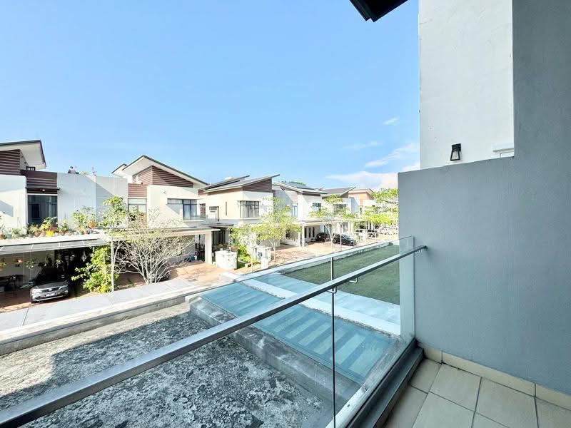 Semi-Detached House for Sale in Taman Equine (Seri Kembangan) - Ahmad Farhi - Exterior - PropertyGuru.com.my