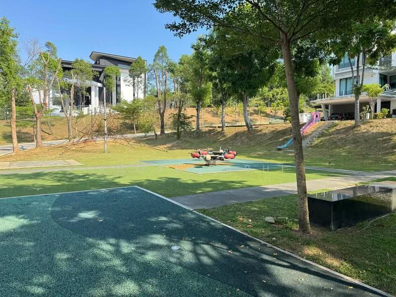 Semi-Detached House for Sale in Taman Equine (Seri Kembangan) - Ahmad Farhi - Exterior - PropertyGuru.com.my