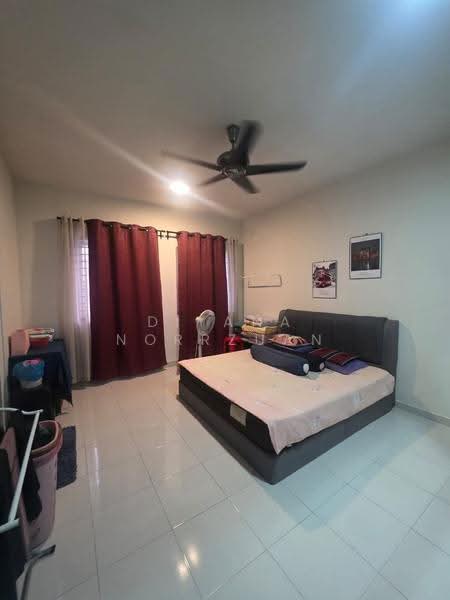 2-storey Terraced House for Sale in Sepang (Selangor) - Diyana Norrzuan - Bedroom - PropertyGuru.com.my