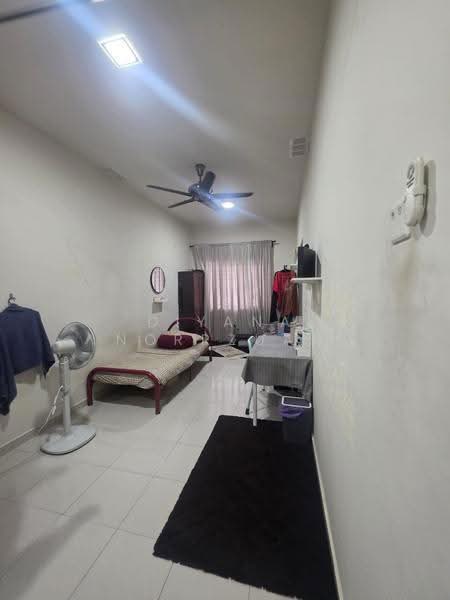 2-storey Terraced House for Sale in Sepang (Selangor) - Diyana Norrzuan - Bedroom - PropertyGuru.com.my