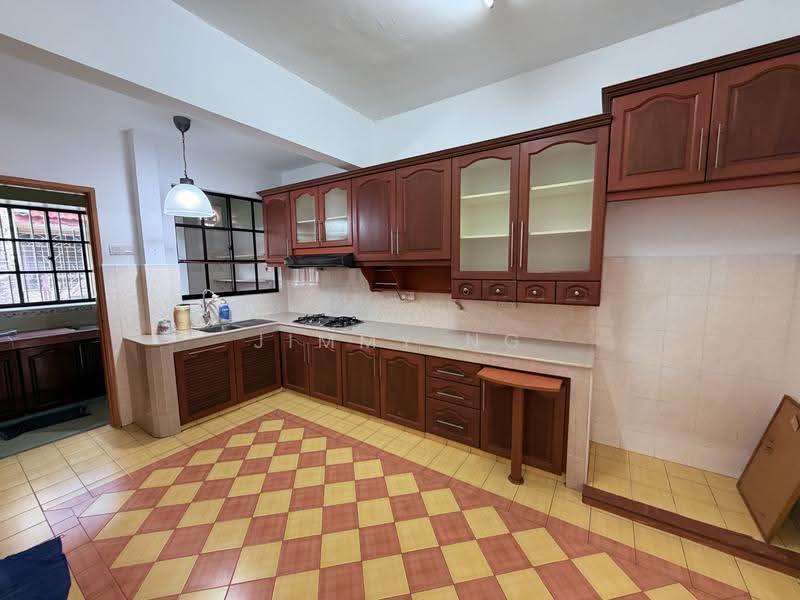 2-storey Terraced House for Sale in Bandar Mahkota Cheras (Cheras) - Jimmy Ng - Kitchen - PropertyGuru.com.my