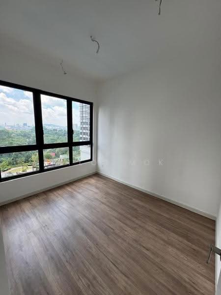 Kediaman Servis untuk Dijual di Sunway Belfield - Chloe Mok - Bedroom - PropertyGuru.com.my