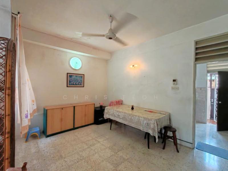 Rumah Teres 2-Tingkat untuk Dijual di Jelutong (Penang) - Chris Teoh - Living Room - PropertyGuru.com.my