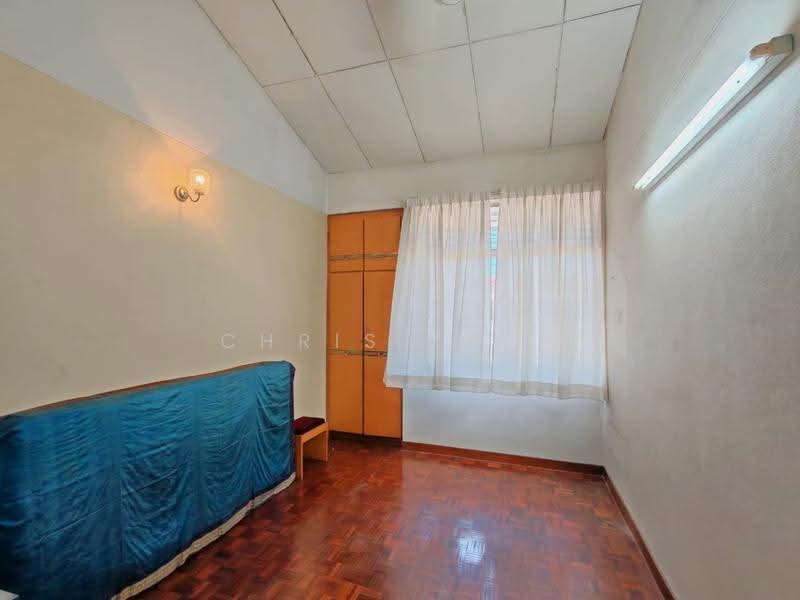 Rumah Teres 2-Tingkat untuk Dijual di Jelutong (Penang) - Chris Teoh - Bedroom - PropertyGuru.com.my