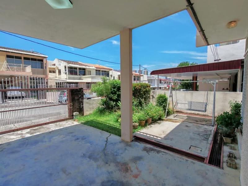 Rumah Teres 2-Tingkat untuk Dijual di Jelutong (Penang) - Chris Teoh - Exterior - PropertyGuru.com.my