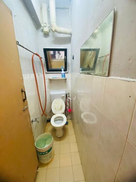 Rumah Flat untuk Dijual di Bandar Teknologi Kajang Flat - Tobey G - Bathroom - PropertyGuru.com.my