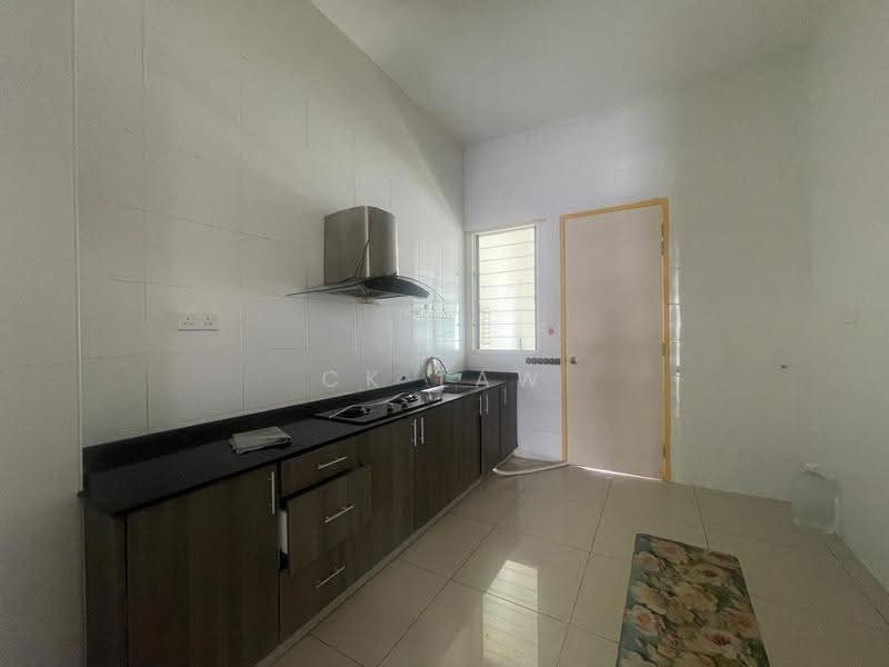 2-storey Terraced House for Sale in Eco Majestic (Semenyih) - CK Law - Kitchen - PropertyGuru.com.my