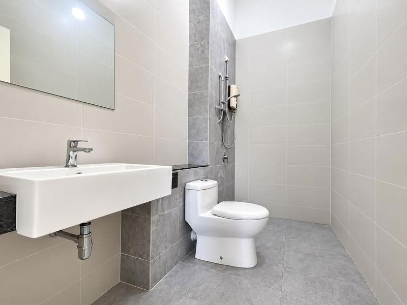 2-storey Terraced House for Sale in Eco Majestic (Semenyih) - CK Law - Bathroom - PropertyGuru.com.my