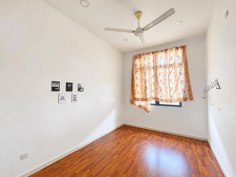 2-storey Terraced House for Sale in Eco Majestic (Semenyih) - CK Law - Bedroom - PropertyGuru.com.my