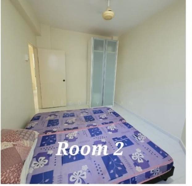 Pangsapuri untuk Dijual di Golf View - Freddy Tan - Bedroom - PropertyGuru.com.my