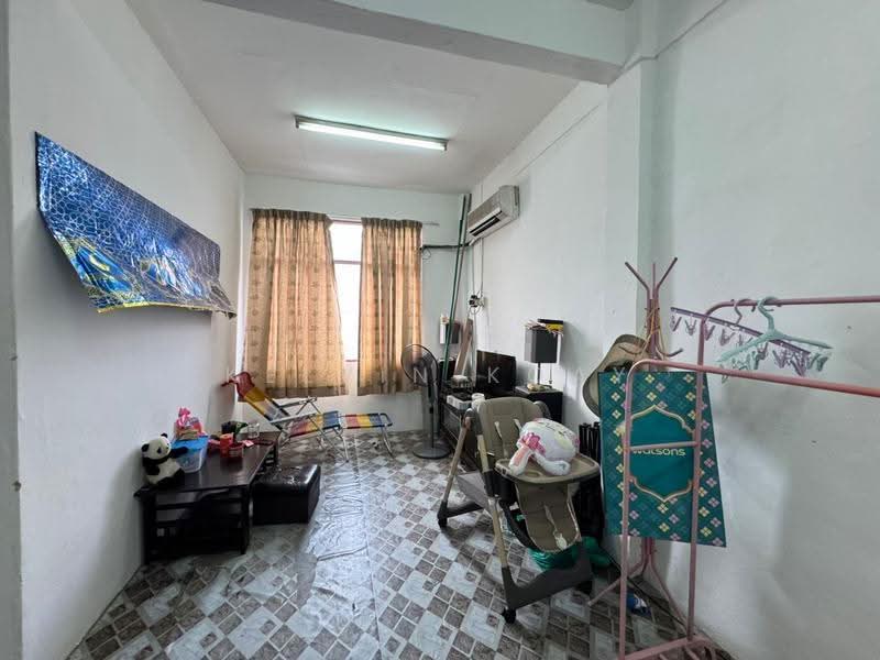 Flat for Sale at Perumahan Rakyat Lima Kedai - Kelvin Koay - Living Room - PropertyGuru.com.my