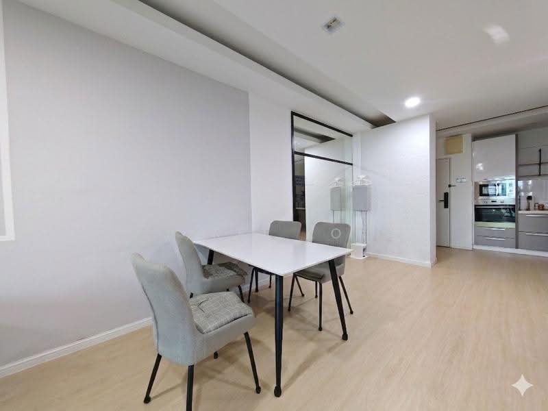 Kondominium untuk Dijual di Casa Idaman - jaret kok - Dining Room - PropertyGuru.com.my