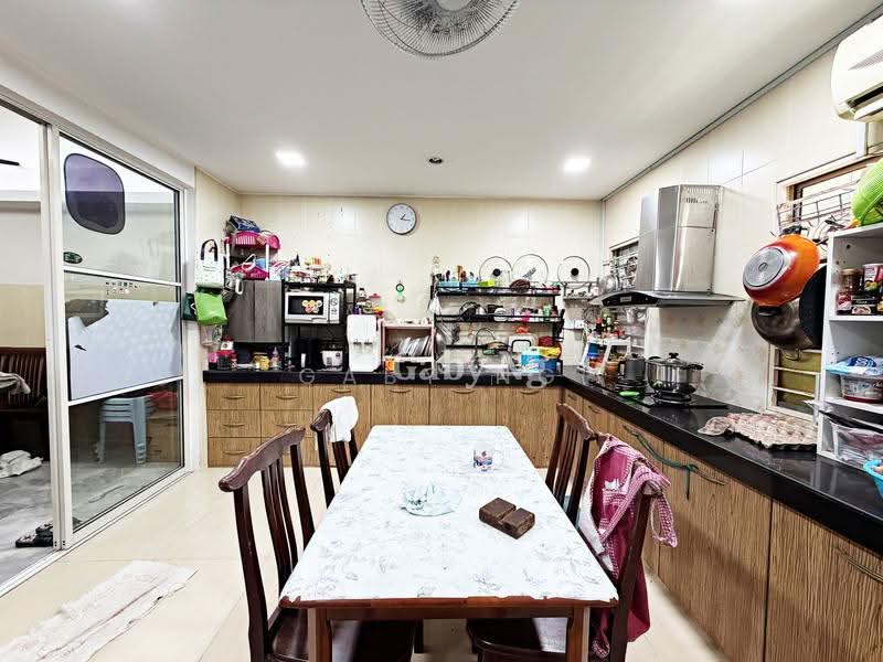 2-storey Terraced House for Sale in Pandan Perdana (Cheras) - Gaby Ng - Kitchen - PropertyGuru.com.my