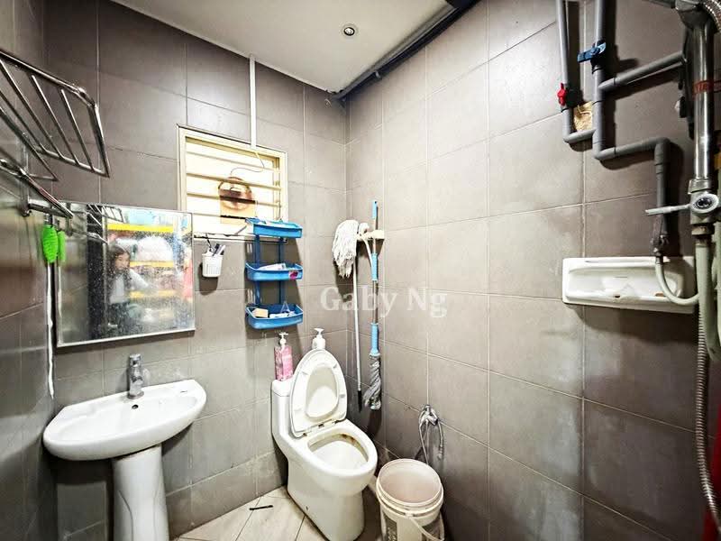 2-storey Terraced House for Sale in Pandan Perdana (Cheras) - Gaby Ng - Bathroom - PropertyGuru.com.my