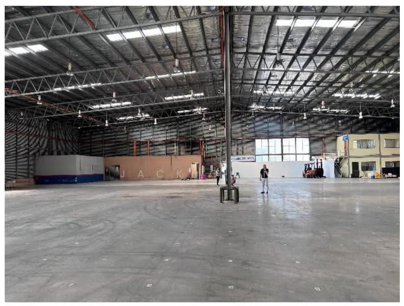 Warehouse for Rent in Taman Sains Selangor (Kota Damansara) - Jack Chin - Interior - PropertyGuru.com.my