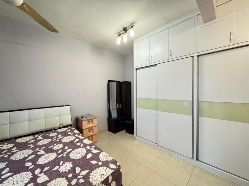 Service Residence for Sale at SuriaMas Suites - Kelvin Koay - Bedroom - PropertyGuru.com.my