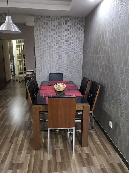 Pangsapuri untuk Disewa di Relau Vista Apartment - Abby Woo - Dining Room - PropertyGuru.com.my