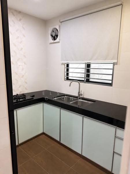 2-storey Terraced House for Sale in Tebrau (Johor) - Elston Chong - Kitchen - PropertyGuru.com.my
