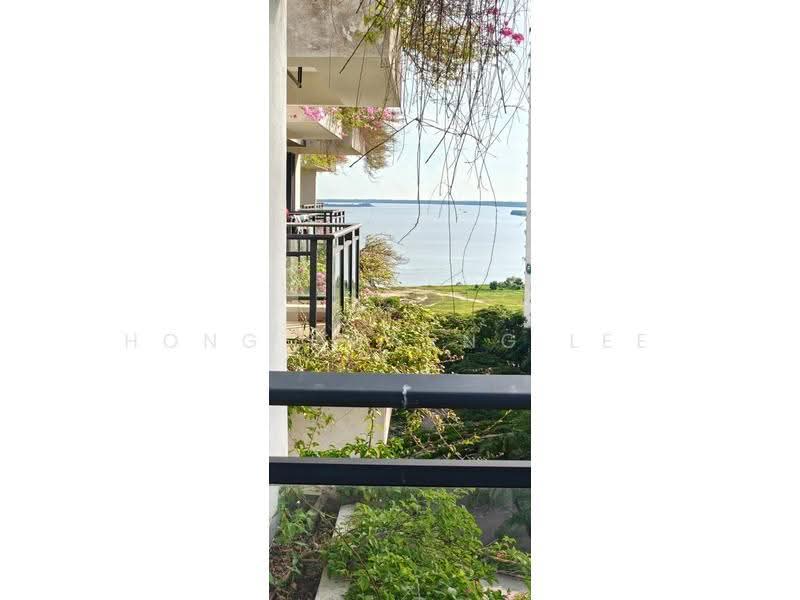 Condominium for Rent at Ataraxia Park @ Forest City - Hong Charng Lee - Balcony - PropertyGuru.com.my