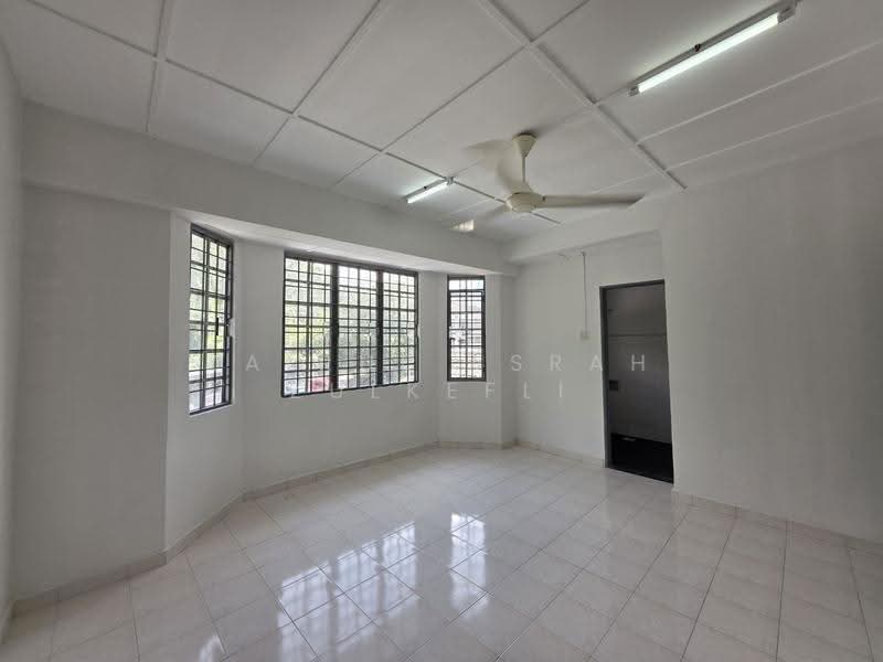 2-storey Terraced House for Sale in Ampang (Selangor) - Zairul Asrah Zulkefli - Living Room - PropertyGuru.com.my