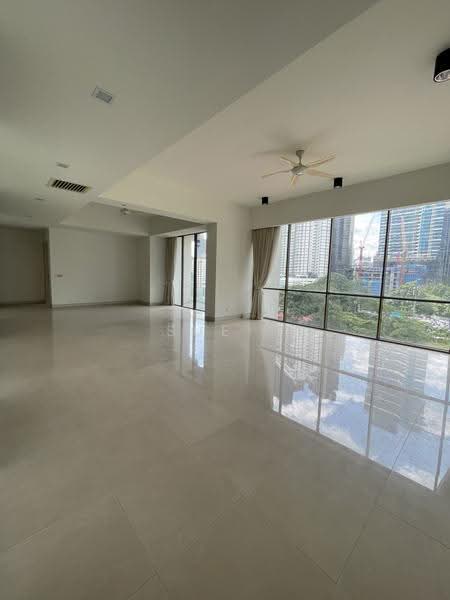Kediaman Servis untuk Dijual di Suria Stonor - Sue . - Living Room - PropertyGuru.com.my