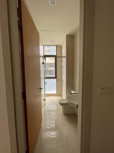 Kediaman Servis untuk Dijual di Suria Stonor - Sue . - Bathroom - PropertyGuru.com.my