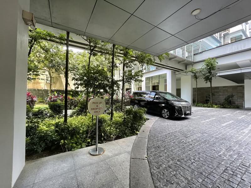 Kediaman Servis untuk Dijual di Suria Stonor - Sue . - Exterior - PropertyGuru.com.my