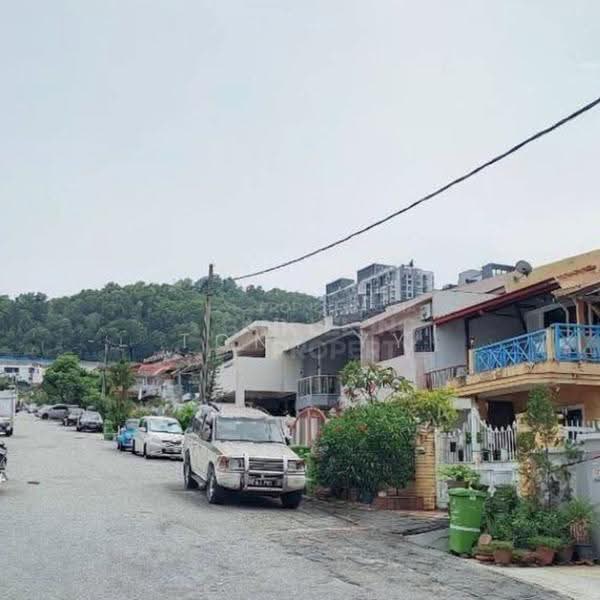 2-storey Terraced House for Sale in Taman Connaught (Cheras) - Tony YY - Exterior - PropertyGuru.com.my