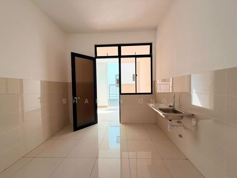 2-storey Terraced House for Sale in Iskandar Puteri (Nusajaya) (Johor) - Sharon Ong - Kitchen - PropertyGuru.com.my