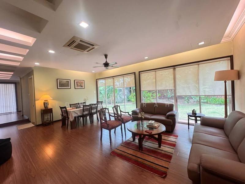 Bungalow House for Sale in SS19 (Subang Jaya) - Ridwan Ibrahim - Living Room - PropertyGuru.com.my