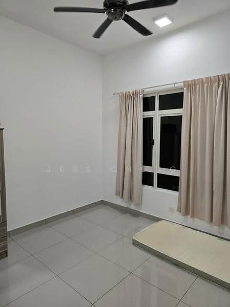 Kondominium untuk Dijual di La Thea Residences - Jess Chong - Bedroom - PropertyGuru.com.my