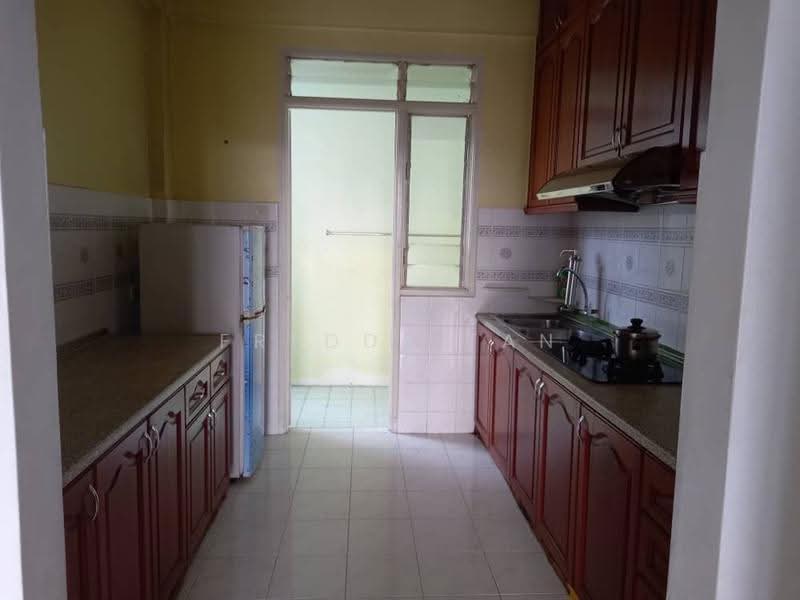 Apartment for Sale at Parkview Towers - Freddy Tan - Kitchen - PropertyGuru.com.my