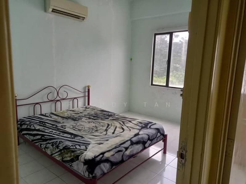 Apartment for Sale at Parkview Towers - Freddy Tan - Bedroom - PropertyGuru.com.my