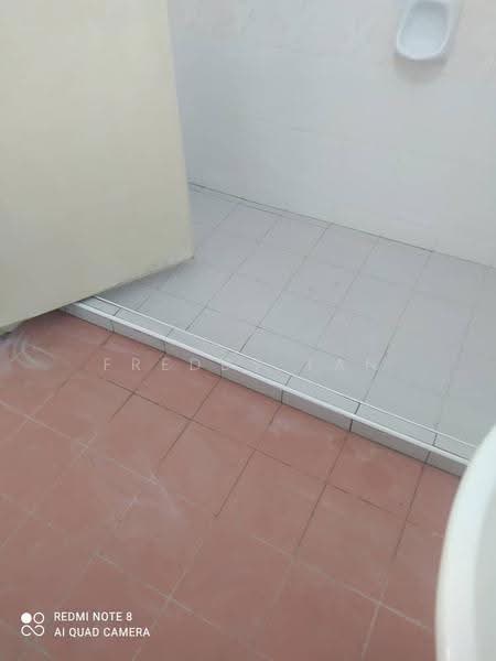 Apartment for Sale at Parkview Towers - Freddy Tan - Bathroom - PropertyGuru.com.my