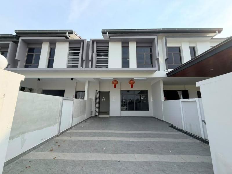 Rumah Teres 2-Tingkat untuk Dijual di Mutiara Rini (Skudai) - Michael Yeo - Exterior - PropertyGuru.com.my
