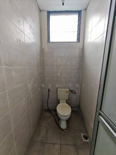 Shop for Rent in Taman Machang Bubok (Bukit Mertajam) - Lynda Tai - Bathroom - PropertyGuru.com.my