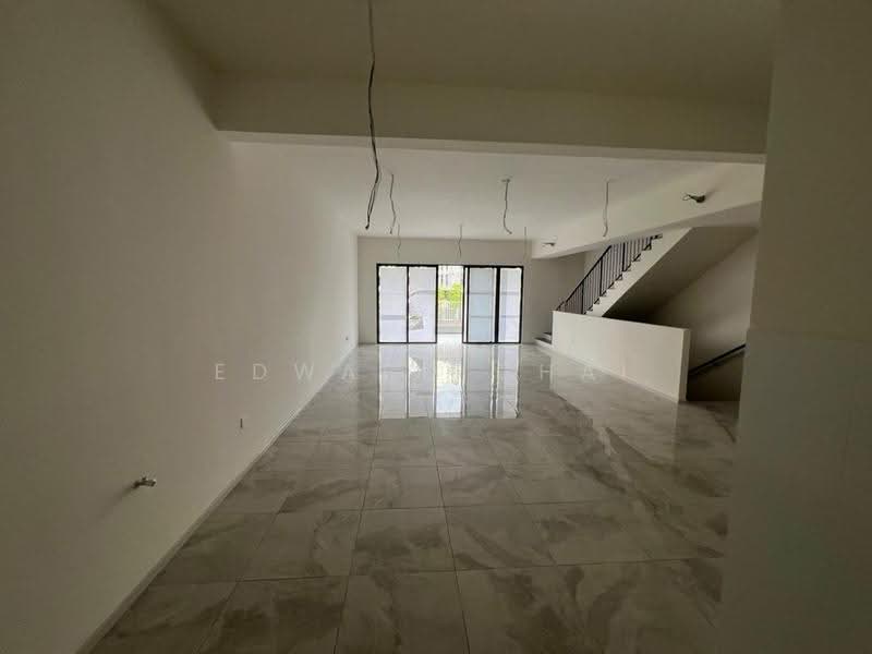Terraced House for Sale in Taman Bukit Serdang (Seri Kembangan) - Edward Chai - Interior - PropertyGuru.com.my