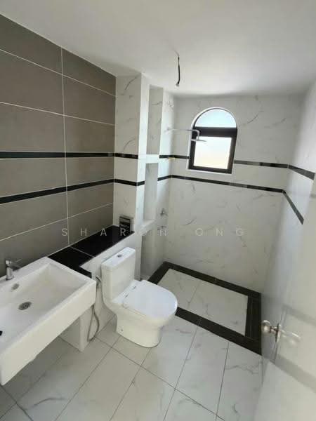 2-storey Terraced House for Sale in Pasir Gudang (Johor) - Sharon Ong - Bathroom - PropertyGuru.com.my