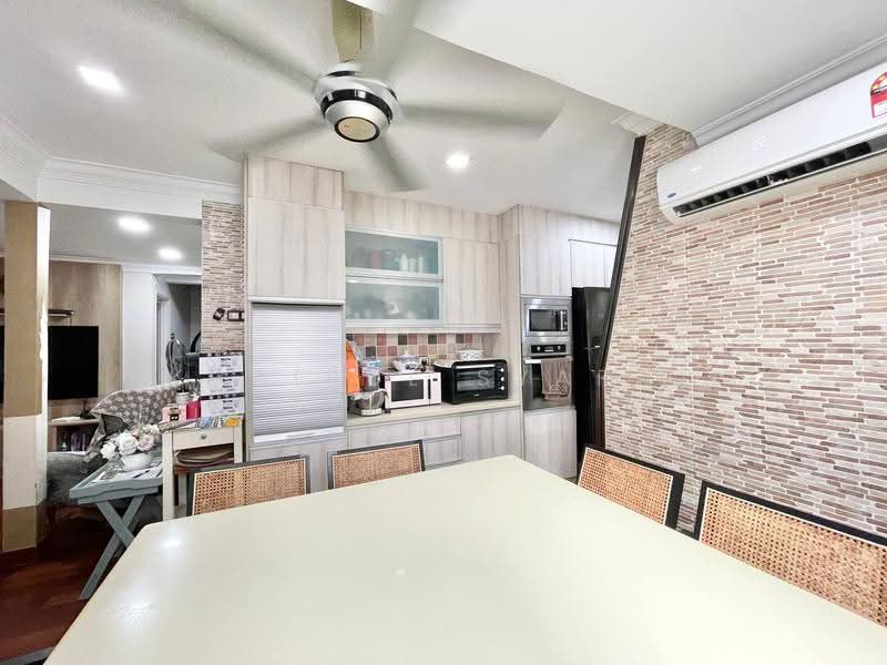 Terraced House for Sale in Usj 2 (Subang Jaya) - Khairul Syafiq - Kitchen - PropertyGuru.com.my